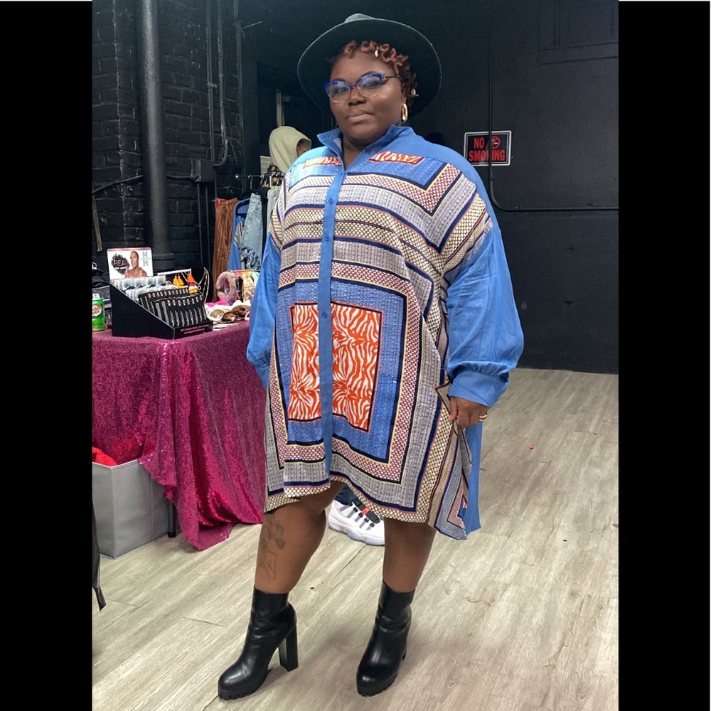 ⭐️Plus Size⭐️ Multi Print Savannah Dress - Picture 7 of 7